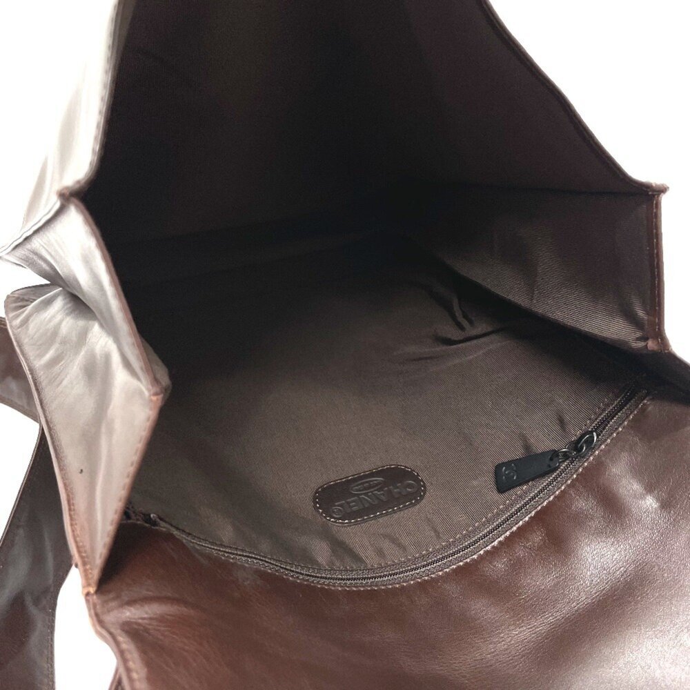 CHANEL Brown Lambskin Leather Shoulder Bag - Picture 8 of 13